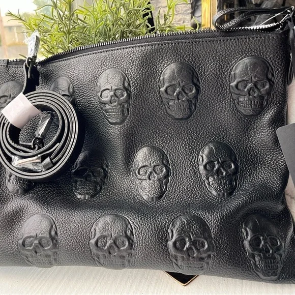 IO Pelle Italian Leather Skull Embossed Crossbody Bag Black NWT